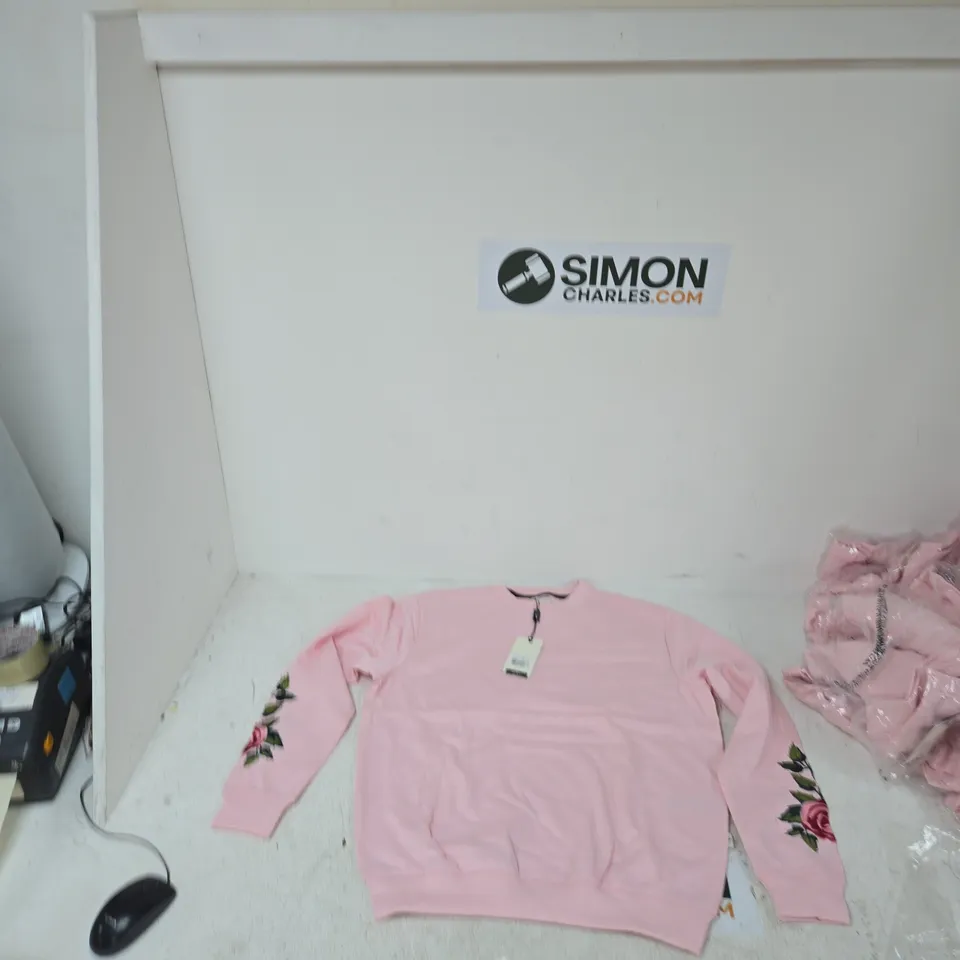 PINK SOUL STAR PREMIUM SWEATSHIRT WITH ROSE EMBROIDERY – SIZE XL