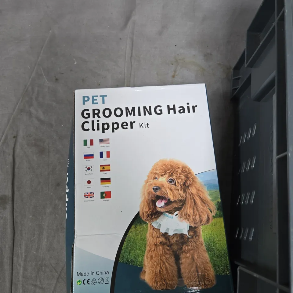 BOX OF APPROXIMATELY 12 ASSORTED ITEMS TO INCLUDE: PET GROOMING KIT