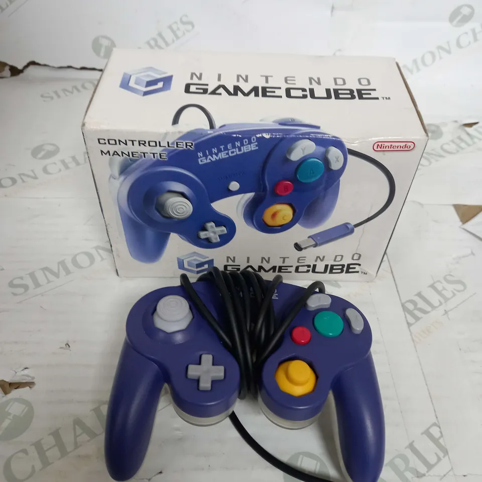 NINTENDO GAMECUBE CONTROLLER