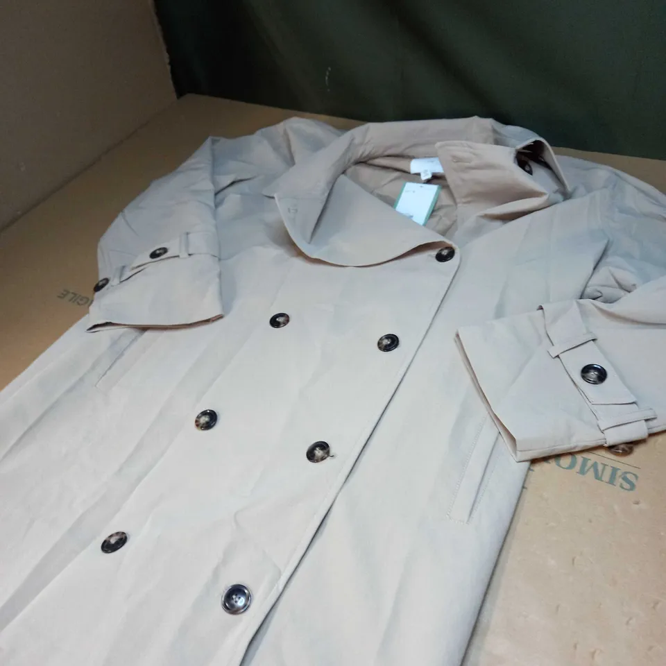 MENS BIEGE BUTTON TRENCH COAT SIZE UNSPECIFIED