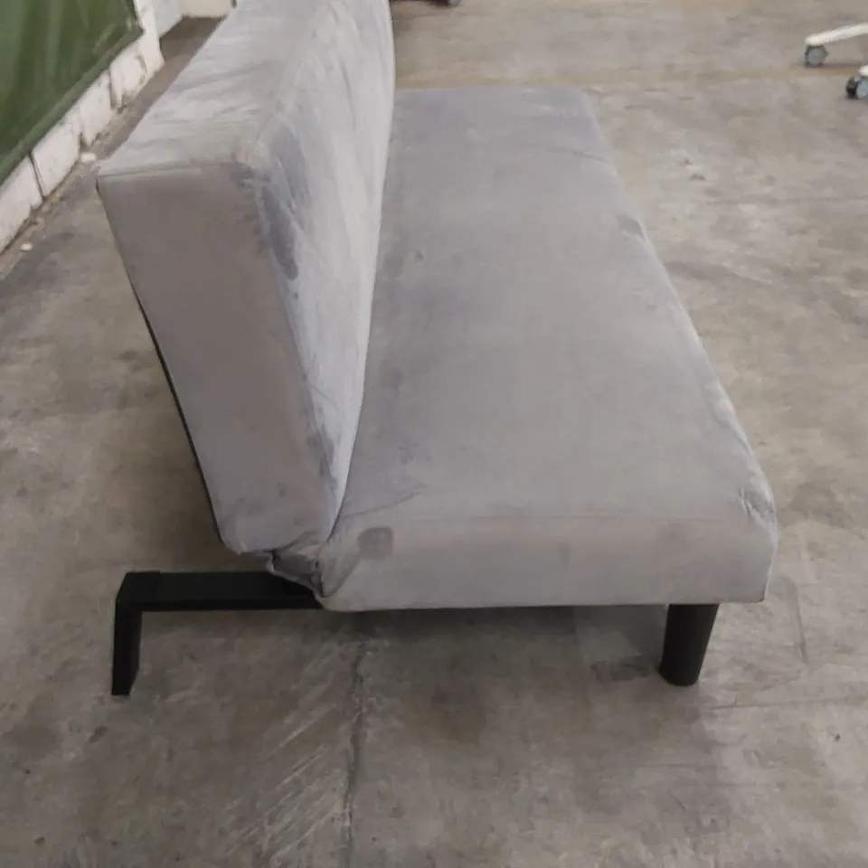 DESIGNER BAXTER 3 SEATER VELVET SOFA BED - SILVER