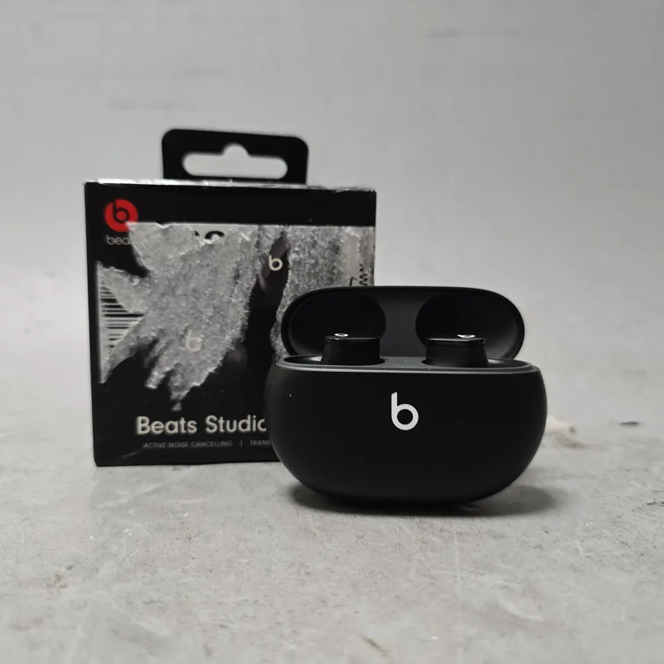 BOXED BEATS STUDIO BUDS 
