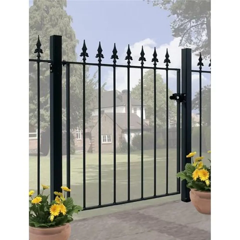 PINKLEY SPEAR TOP METAL GARDEN GATE 