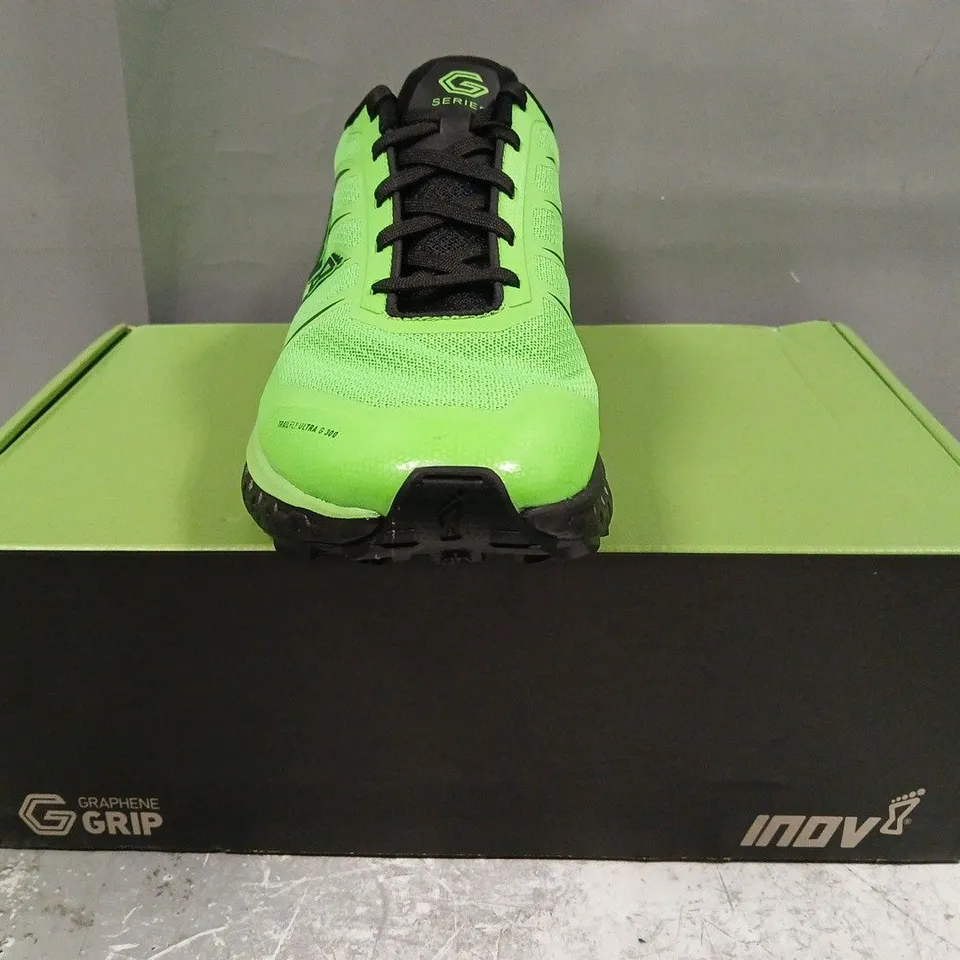 BOXED PAIR OF INOV TRAILFLY ULTRA G 300 MAX SHOES IN GREEN/BLACK SIZE UK 9