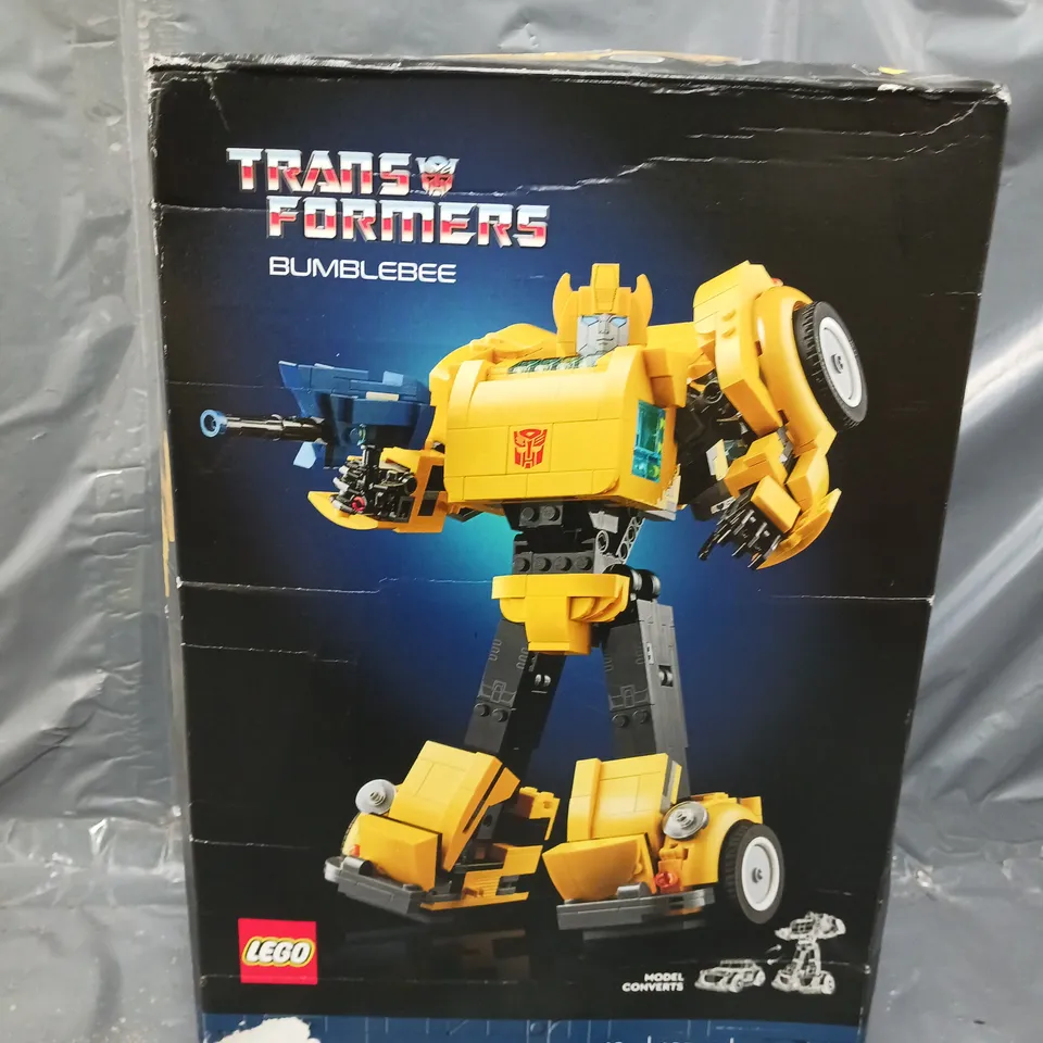 BOXED LEGO TRANSFORMERS BUMBLEBEE SET - 10338 RRP £79.99