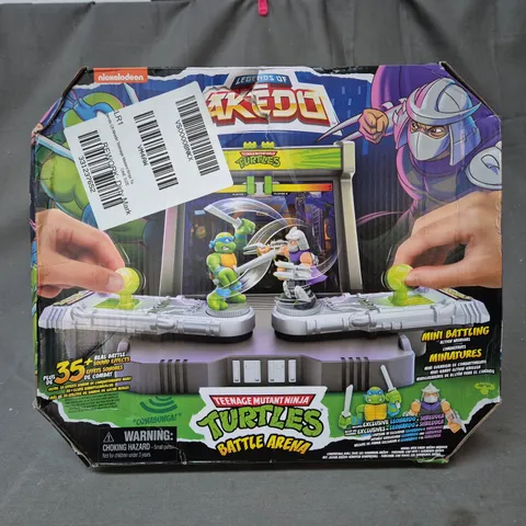 BOXED TEENAGE MUTANT NINJA TURTLES BATTLE ARENA 