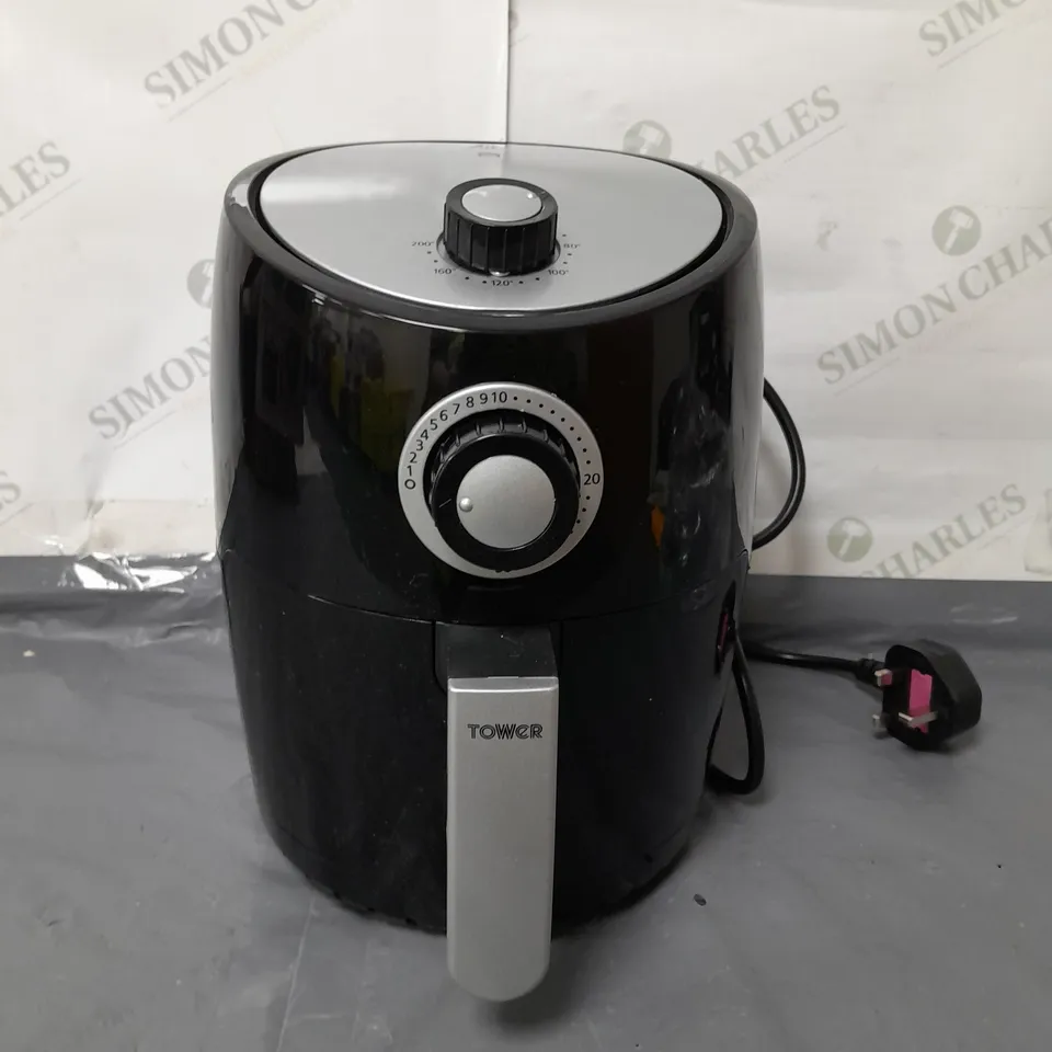BOXED TOWER 2.2 LITRE AIR FRYER