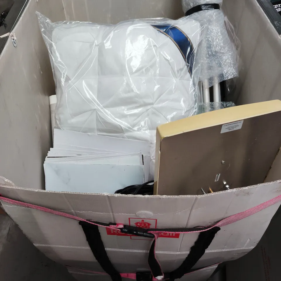 CAGE OF APPROXIMATELY 15 ITEMS TO INCLUDE: TP-LINK ROUTER 