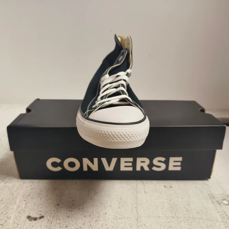 BOXED PAIR OF CONVERSE ALL STAR HI-TOP SHOES IN BLACK SIZE UK 10