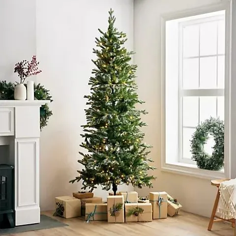 JULIEN MACDONALD CRYSTAL FINISH CHRISTMAS TREE