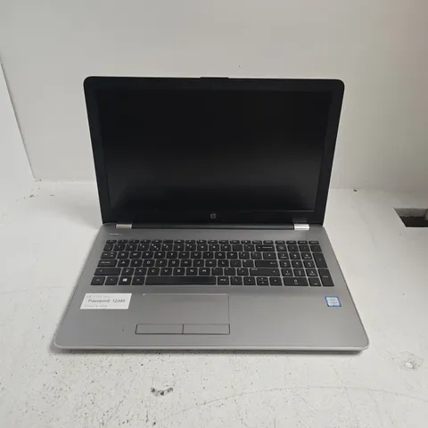 HP 3168NGW LAPTOP