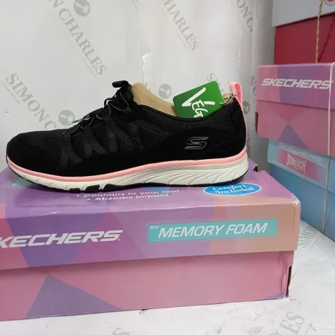 SKETCHERS GRATIS TRAINERS BLACK SIZE 6