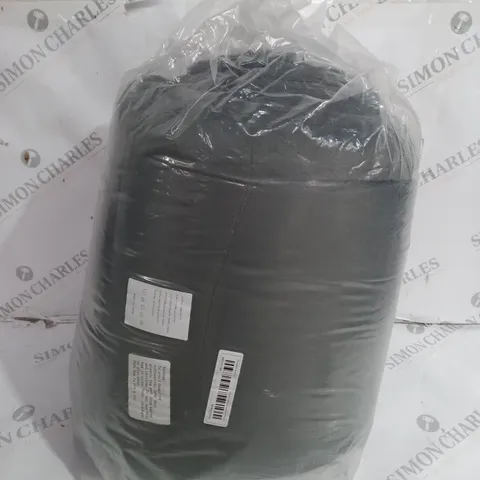 UNBRANDED POLYESTER QUILT IN GREY - 203CM X 229CM