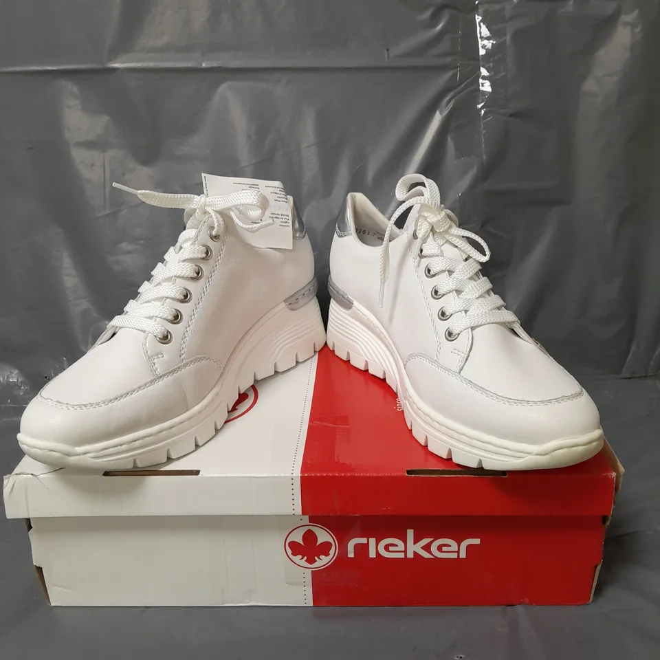 RIEKER WEDGE PLATFORM TRAINERS WHITE SIZE 6.5