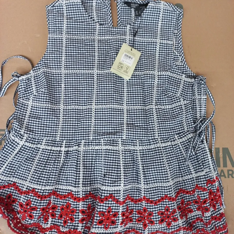 NOBODY'S CHILD VALERIE TOP IN BLACK/WHITE/RED SIZE UK 8