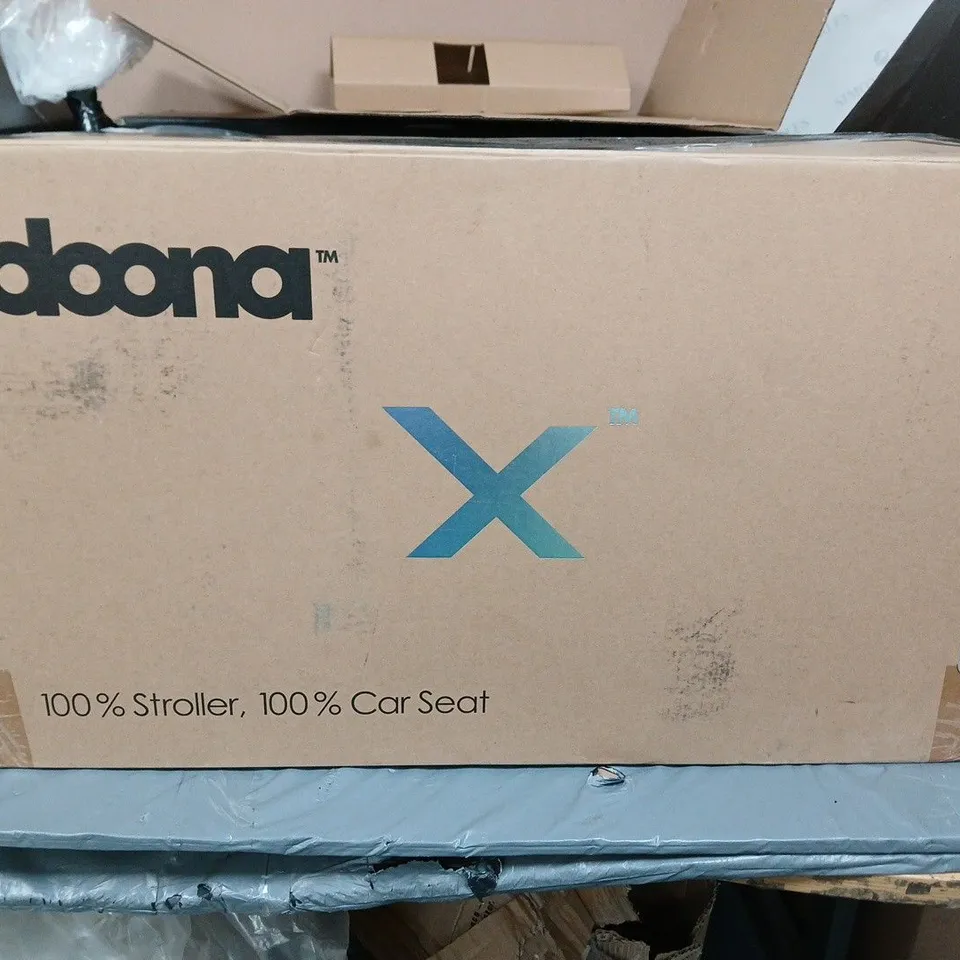 DOONA X INFANT CAR SEAT & STROLLER – BOXED