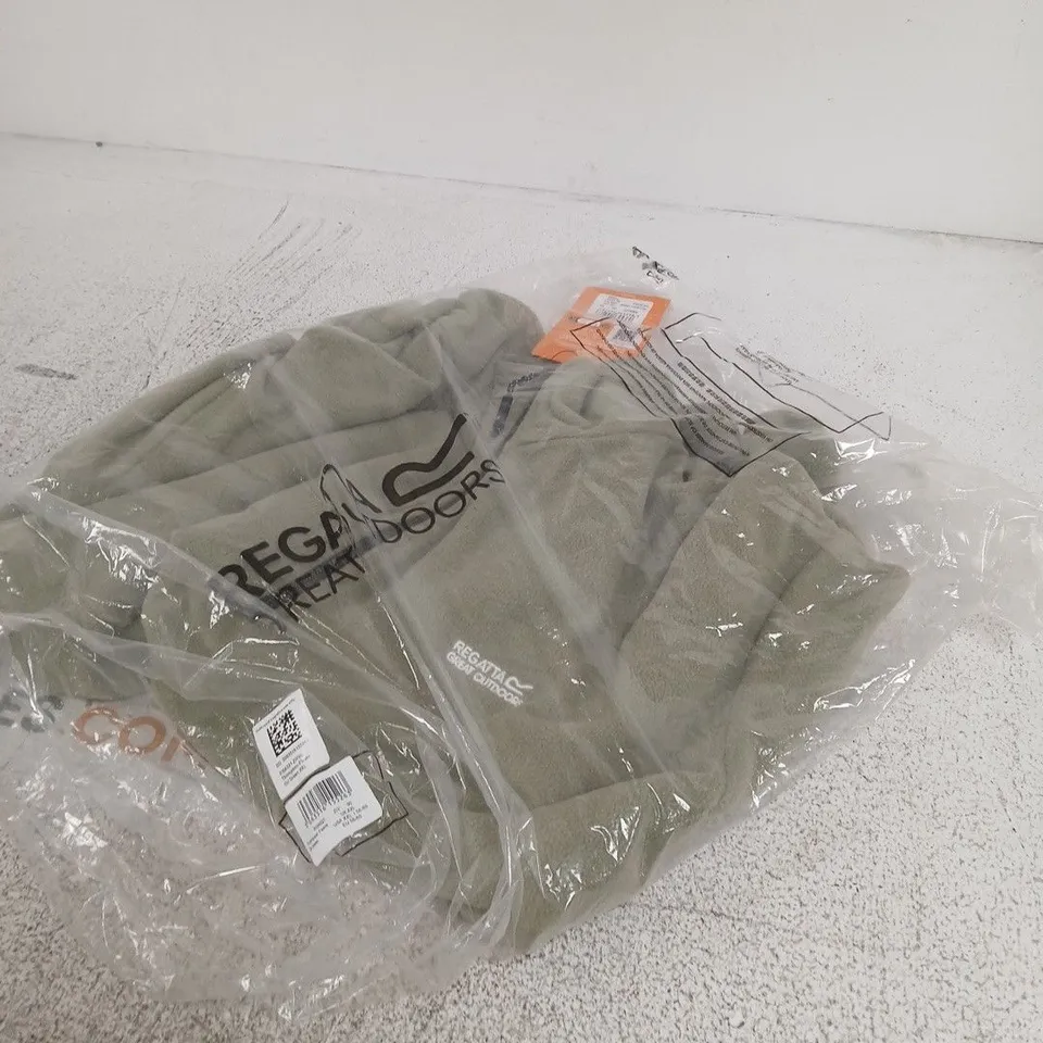 REGATTA THOMPSON FLEECE – OIL GREEN, UK XXL (RMA021)