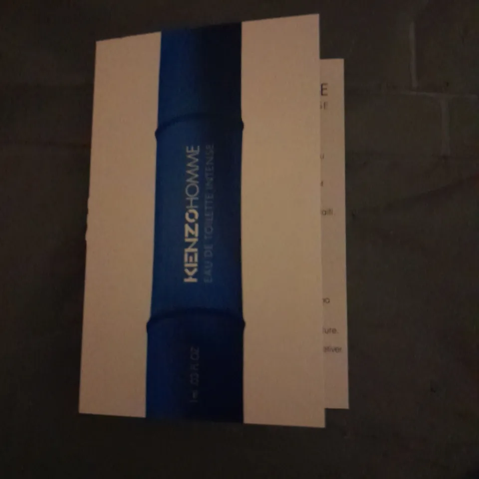 APPROXIMATELY 1051 KENZO HOMME EAU DE TOILETTE INTENSE 1ML SAMPLES