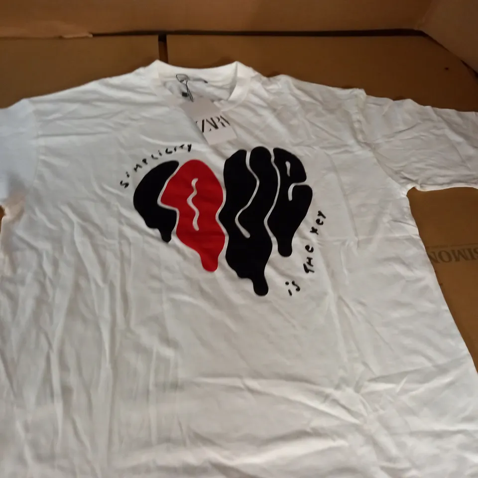 ZARA WHITE T-SHIRT - EUR L