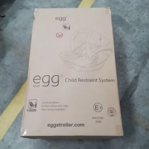 BOXED EGG SHELL CHILD CAR SEAT