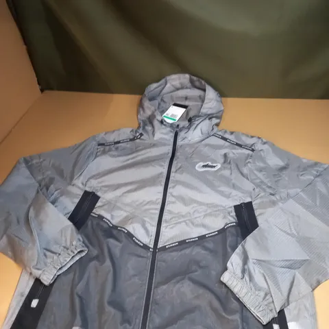 MENS NIKE WILDRUN JACKET SIZE L