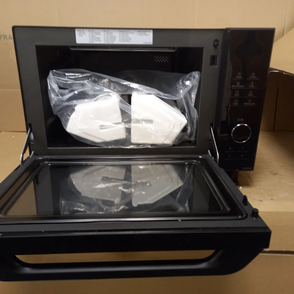 PANASONIC NN-DS596B STEAM COMBINATION OVEN 