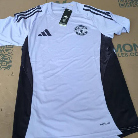 ADIDAS MANCHESTER UNITED TRAINING JERSEY - SMALL