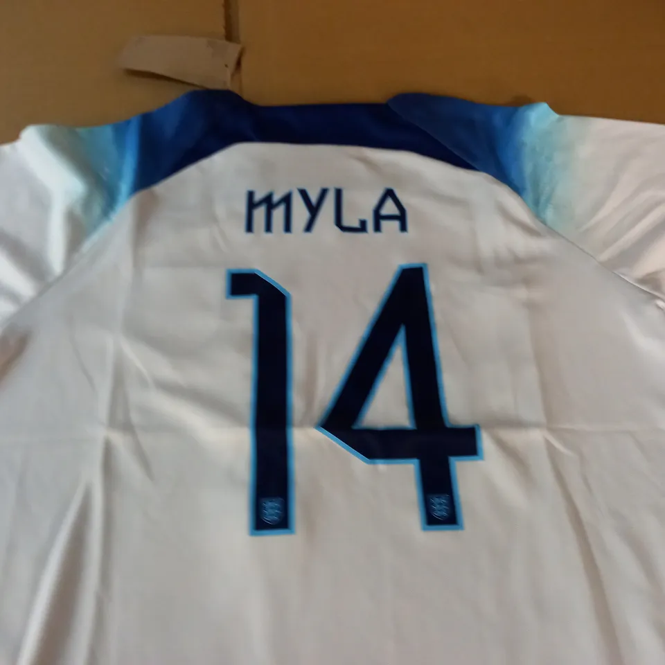 ENGLAND KIDS FOOTBALL KIT - 26