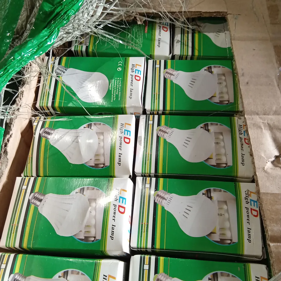 PALLET OF APPROXIMATELY 10 BOXES OF ASSORTED ITEMS TO INCLUDE MIXED TOYS, WINNIE THE POOH PICTURE ECT