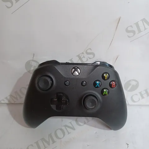 XBOX 1 WIRELESS CONTROLLER IN BLACK
