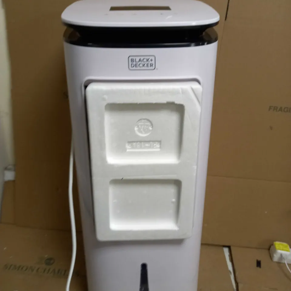 BLACK+DECKER 7 LITRE DIGITAL 2-IN-1 AIR COOLER