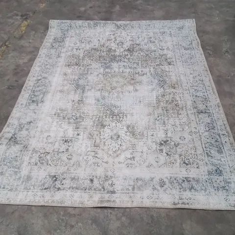QUALITY DESIGNER AREA RUG - APPROXIMATELY 170X120CM