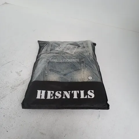 HESNTLS MEN'S LIGHT WASH DENIM JEANS, WAIST UK 32