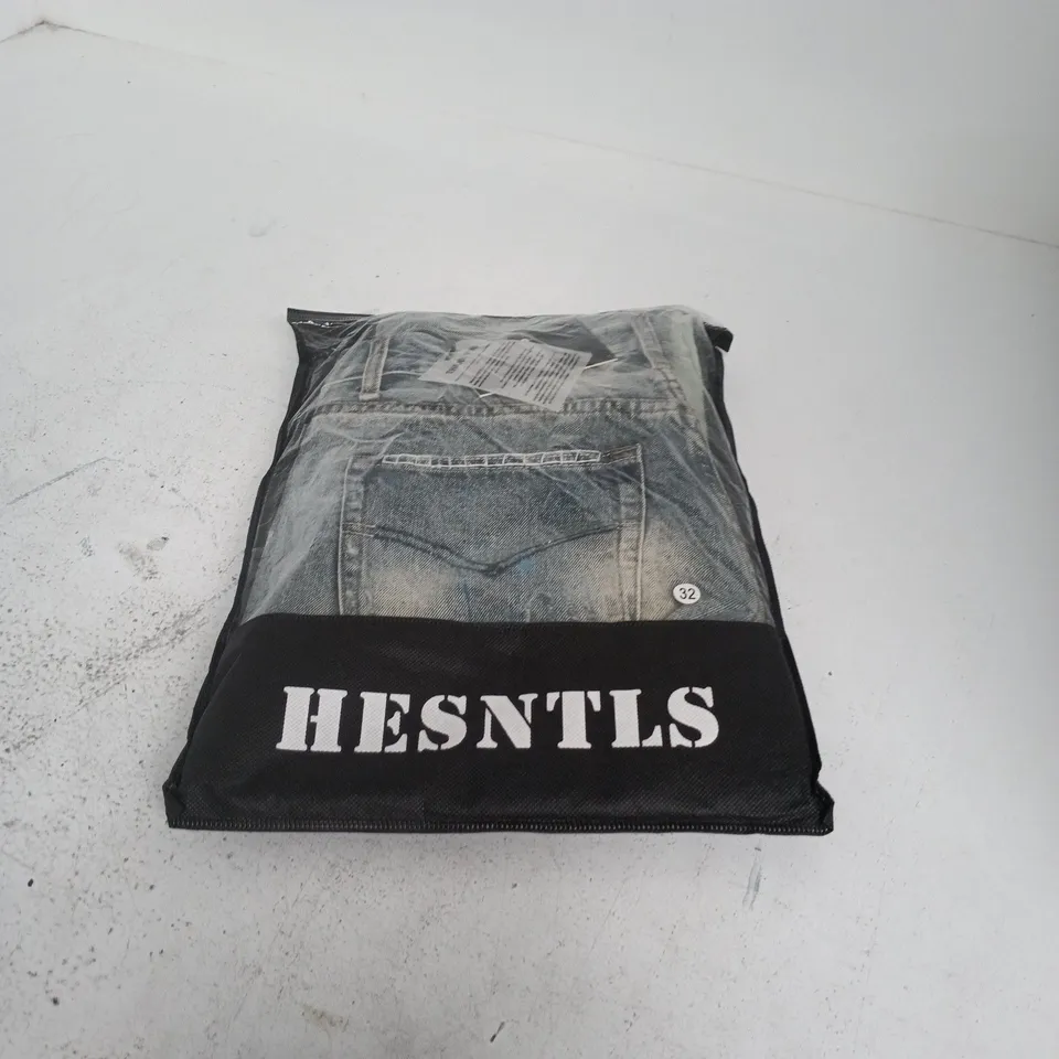 HESNTLS MEN'S LIGHT WASH DENIM JEANS, WAIST UK 32