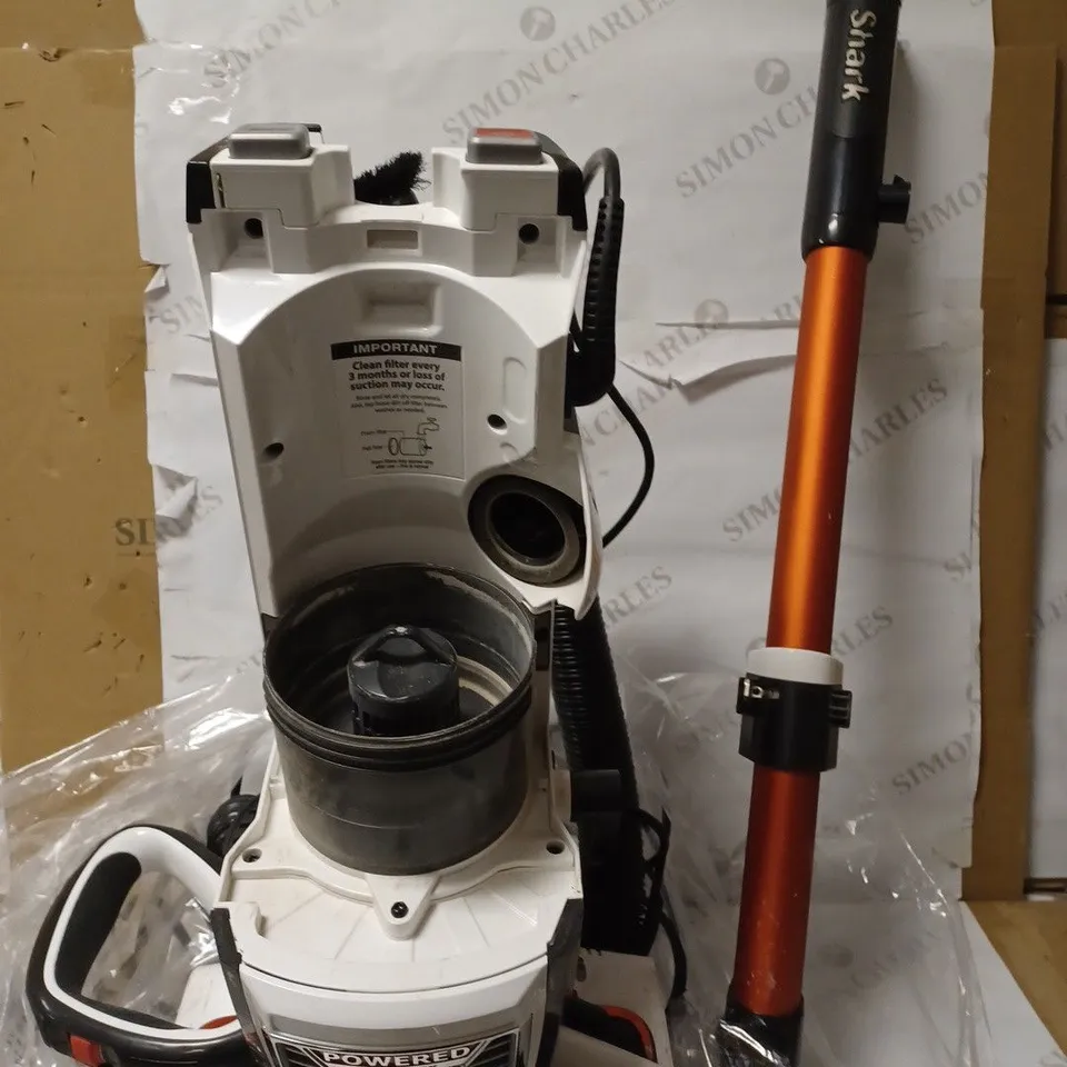 SHARK CORDED UPRIGHT VACUUM CLEANER 