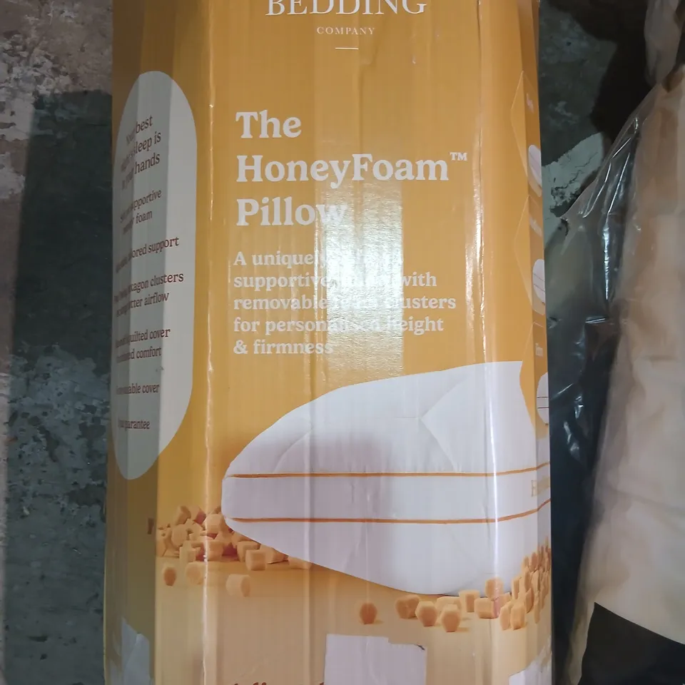 THE HONEYFOAM PILLOW – THE FINE BEDDING COMPANY