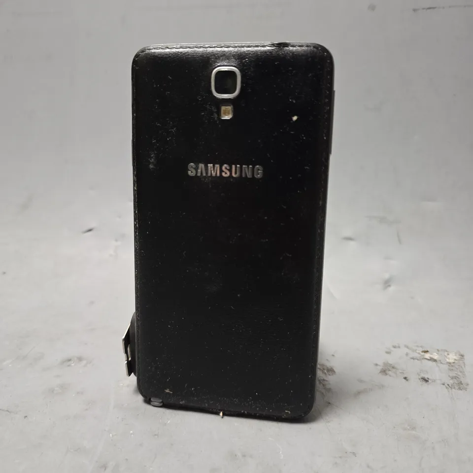 SAMSUNG MOBILE PHONE - MODEL UNSPECIFIED 