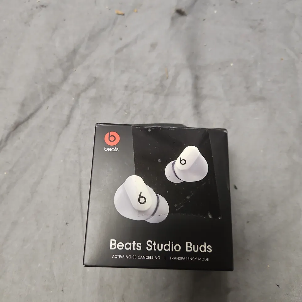 BEATS STUDIO BUDS WIRELESS EARBUDS – WHITE (BOXED)