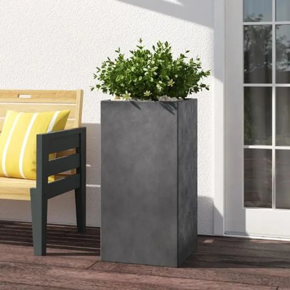 BOXED CONTEMPORARY LIGHT CONCRETE GARDEN PLANTER (1 BOX)