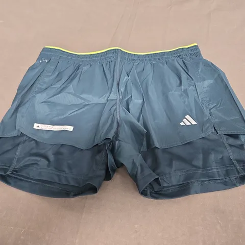 ADIDAS 2-IN-1 SHORTS SIZE M