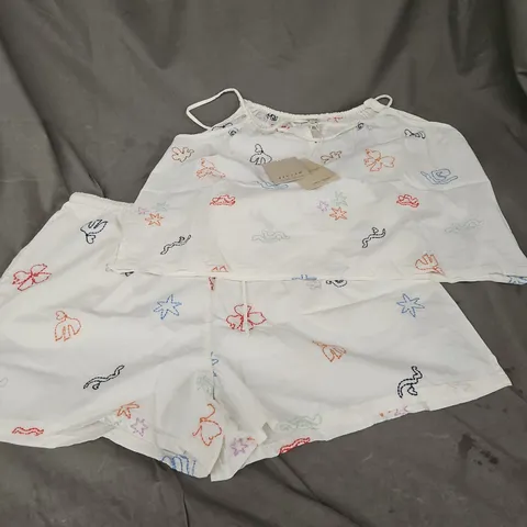 JIGSAW WOMEN'S WHITE ABSTRACT KISS EMBROIDERED SHORTS PJ SET β SIZE L
