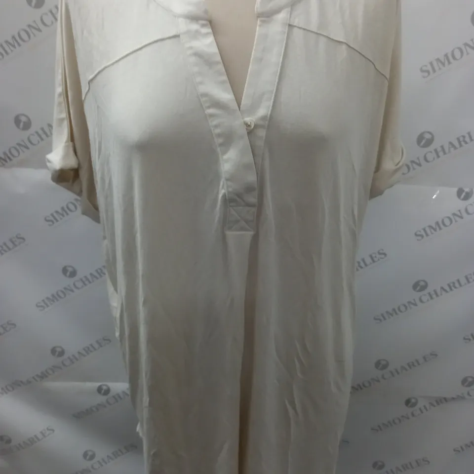 MAISIN DE NIMES CREAM V-NECK BLOUSE - L