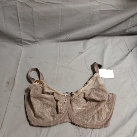 WACOAL BEIGE LACE UNDERWIRED BRA – UK 34E (US 34DDD)