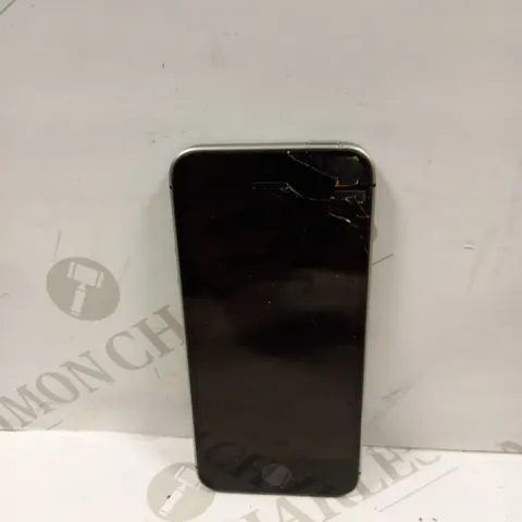APPLE IPHONE SE (1ST GENERATION) - SILVER