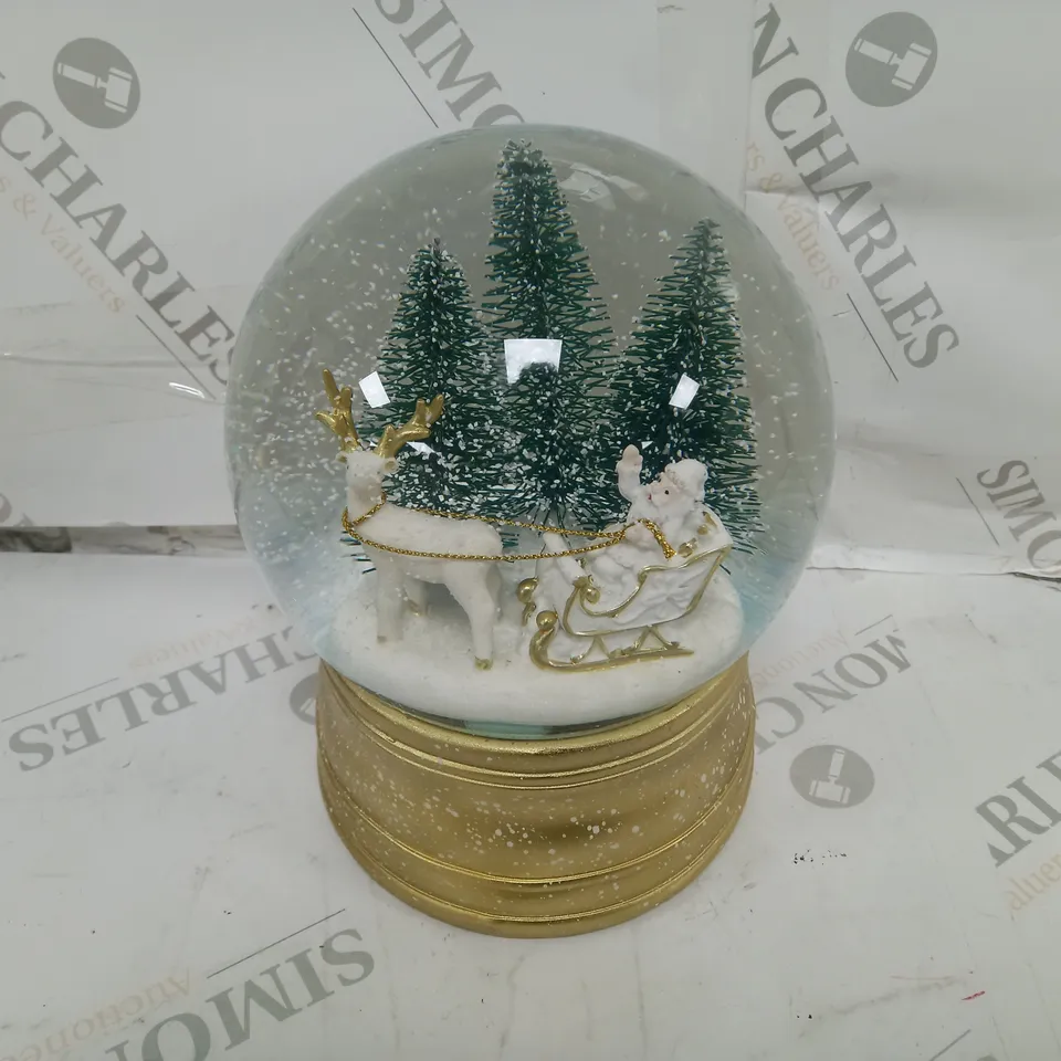 SANTA EXPRESS CHRISTMAS CHARACTER MUSICAL WATER SPINNER