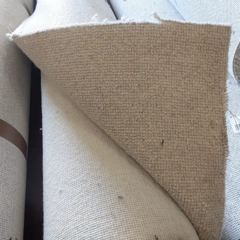 ROLL OF QUALITY HEATHCOTE LIMED OAK CARPET - APPROXIMATELY 4 x 3.53m