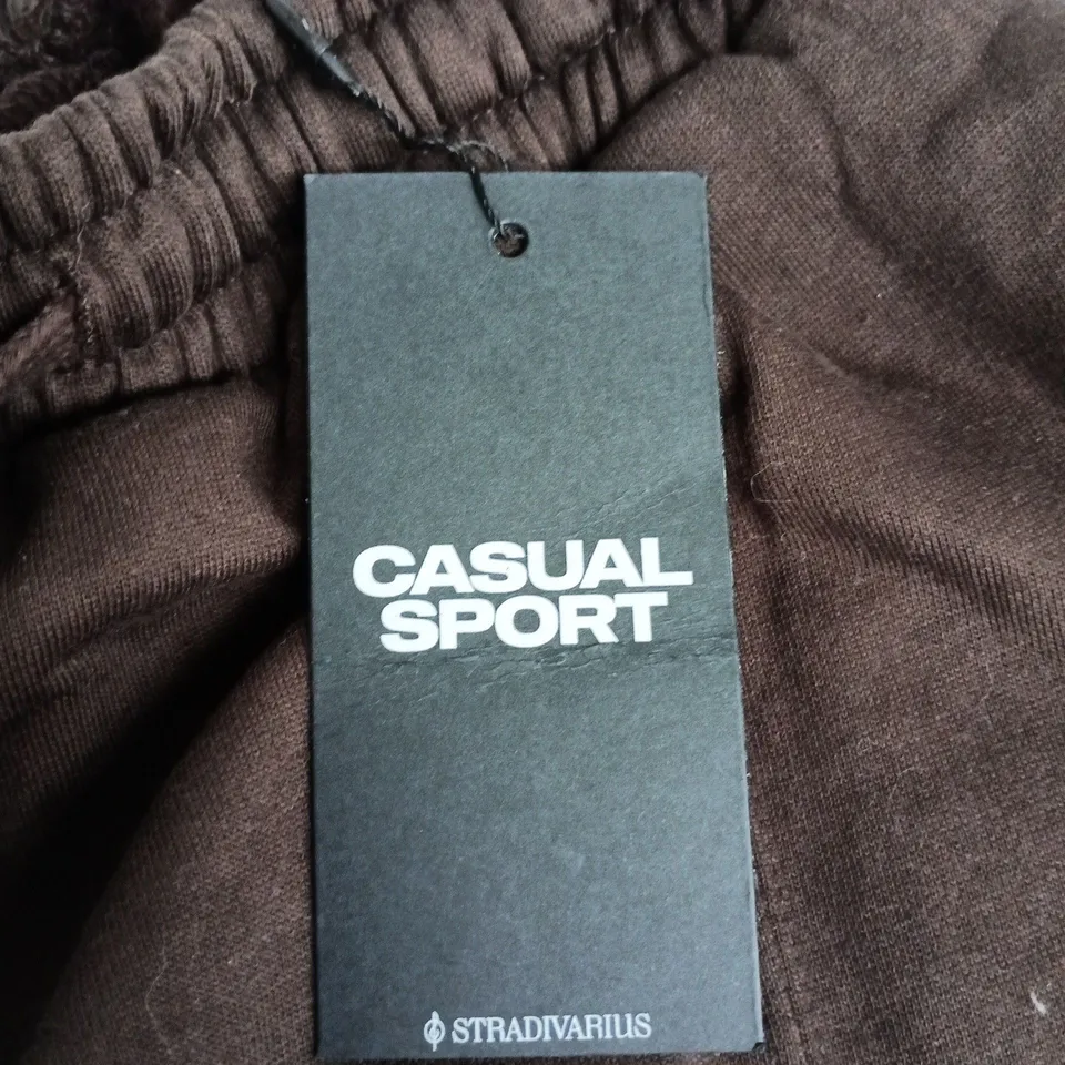 STRADIVARIUS CASUAL SPORT TROUSERS – BROWN, XS (UK XS)