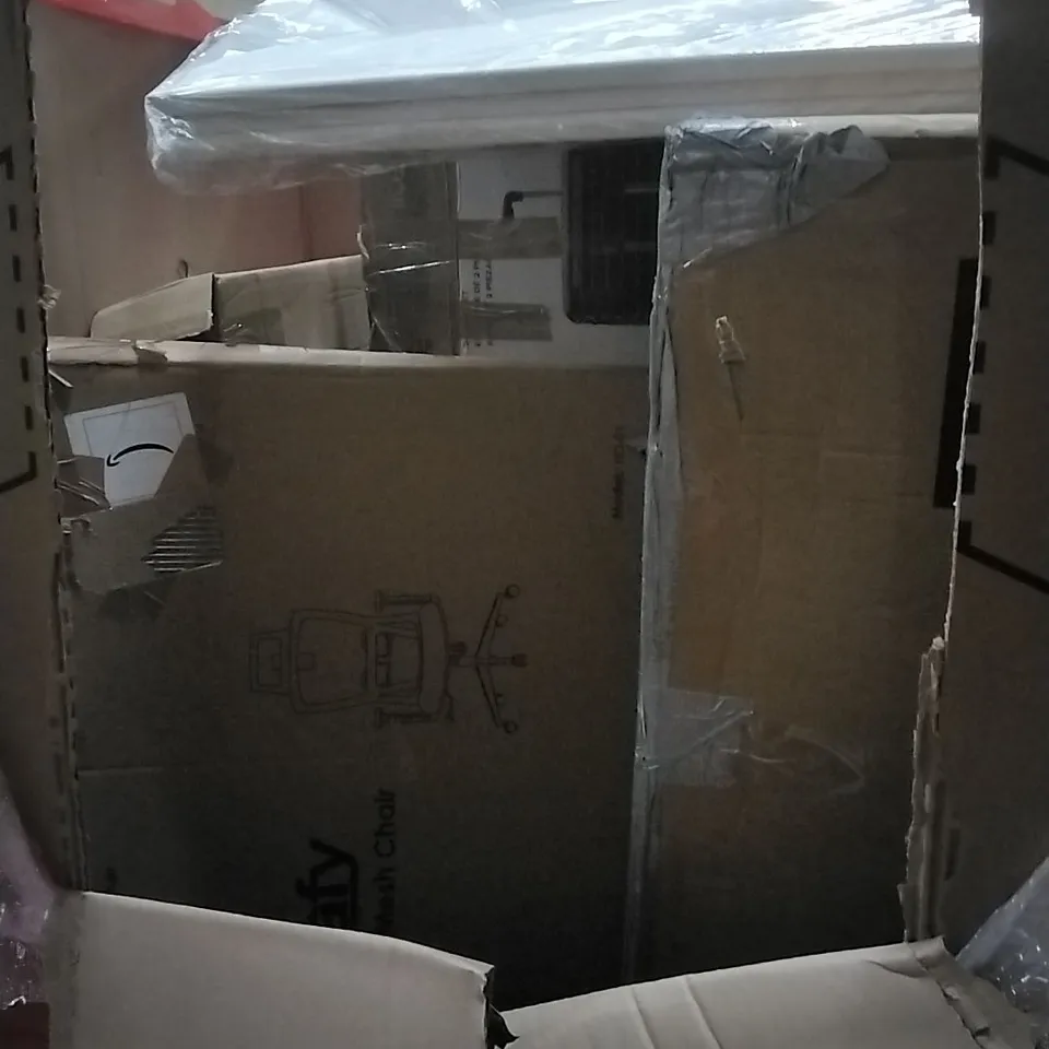 PALLET OF HOUSEHOLD ITEMS TO INCLUDE ERGONOMIC MESH CHAIR, ARTIFICIAL PLANT,SUITCASE AND OTHER ASSORTED ITEMS...