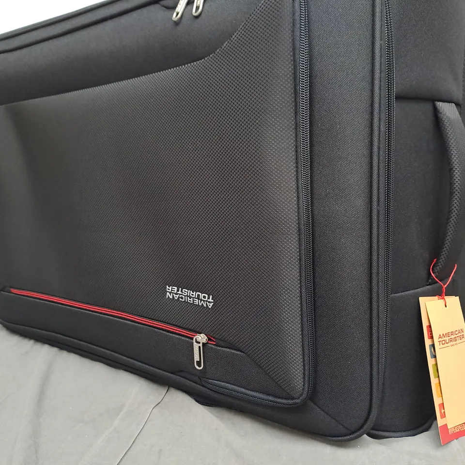 HYPERSPEED SPINNER 80/30 TSA EXPANDABLE JET BLACK SUITCASE