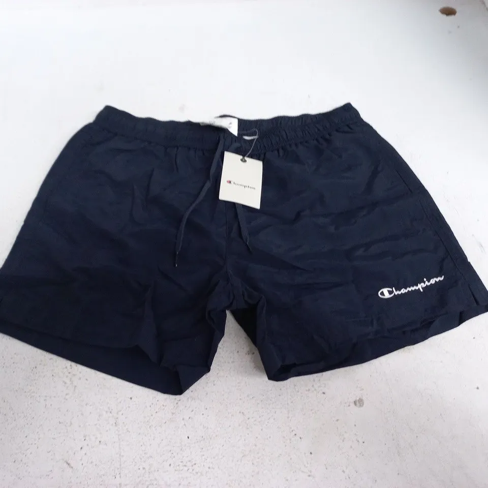 PAIR OF CHAMPION SPORTS SHORTS IN NAVY - L